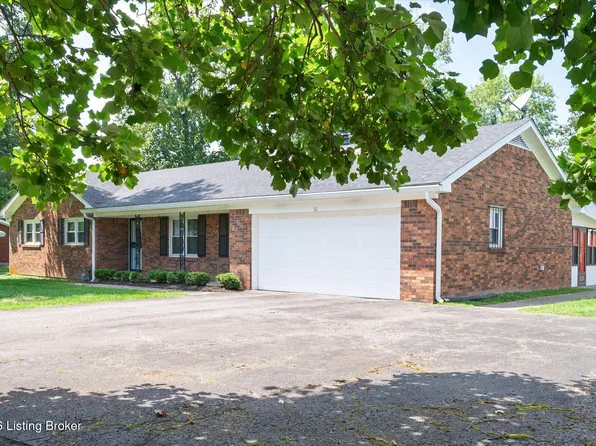 52 College Ct, Campbellsburg, KY 40011