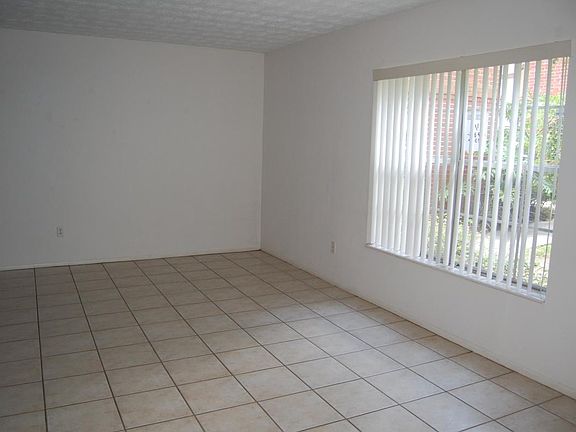 4th image of 5321 Hansel Ave APT E11