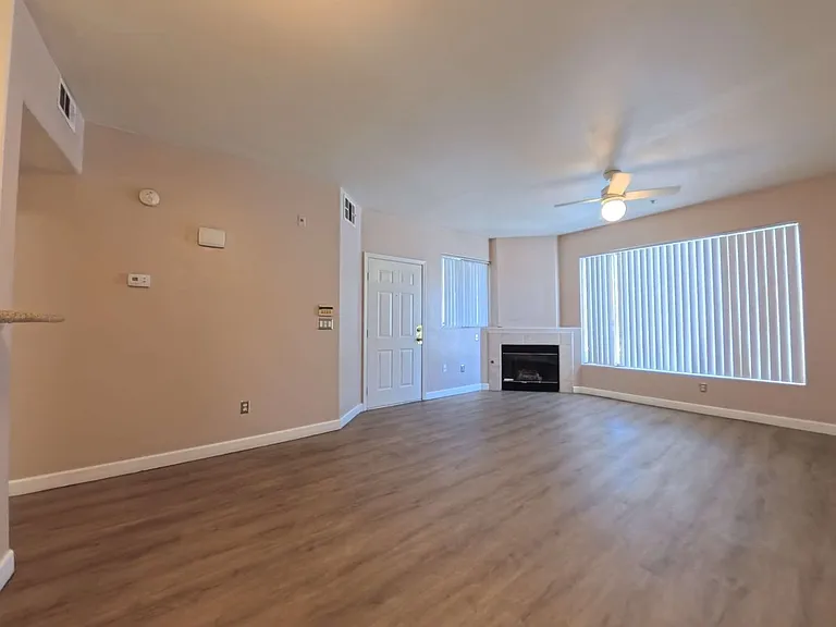 7189 S Durango Dr #202 — Photo 31