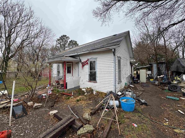 400 Meredith St, Holbrook, NE 68948