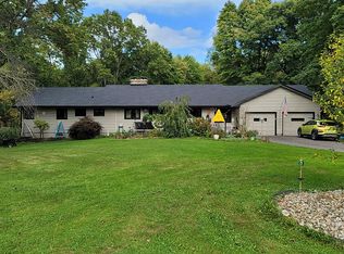 465 Collier Rd, Mercer, PA 16137