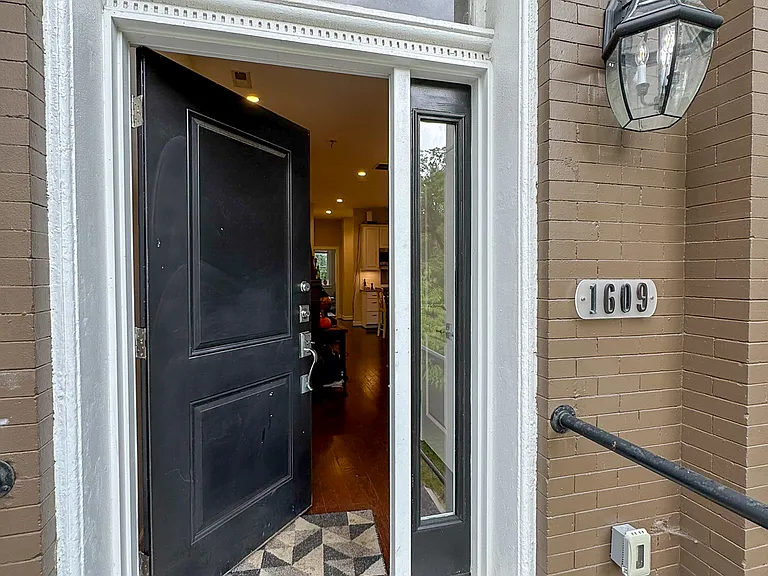 1609 New Jersey Ave NW #A — Photo 4
