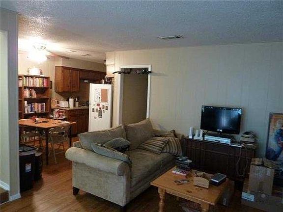 5th image of 8514 Dryfield Dr #B
