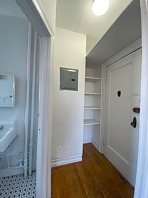 5th image of 28 Charles St #52