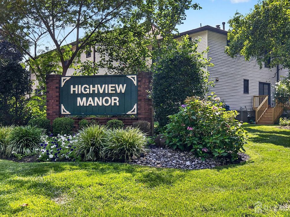1st image of 71 Highview Dr