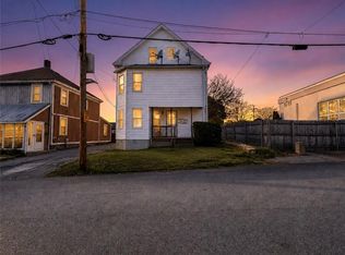 7 Grover St #2, North Providence, RI 02911