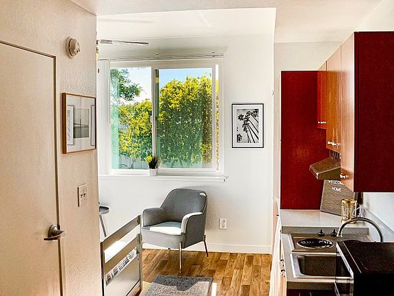 5th image of 101 W Weddell Dr APT 125