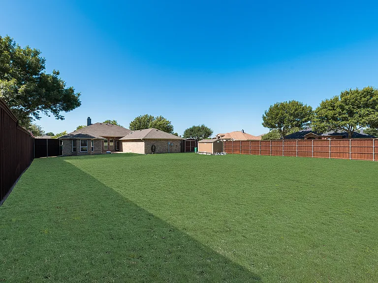 401 Idaho Ct — Photo 21