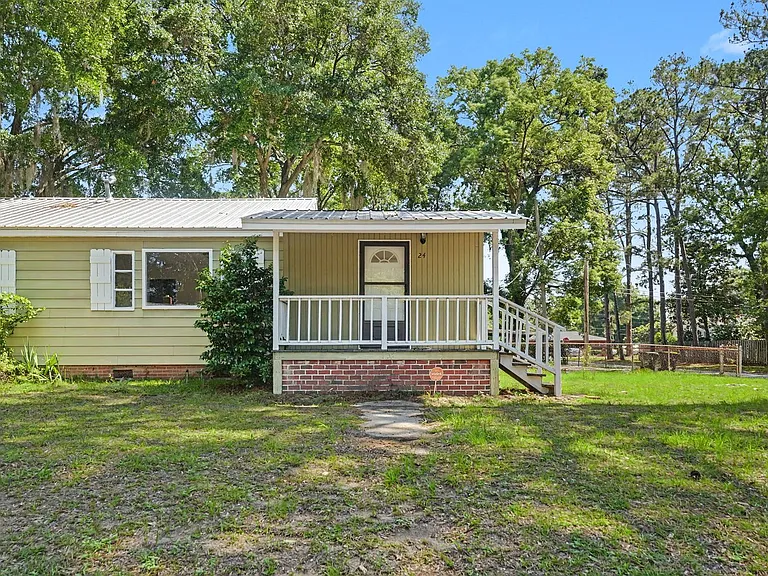 24 N Parkwood Dr — Photo 4