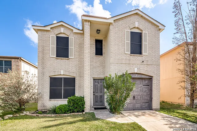 4 bed, 2.5 bath, 1229 sqft, $1,950 — Photo 2