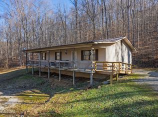 4698 Straight Fork Rd, Pioneer, TN 37847