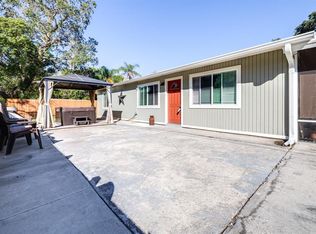 499 Pasaje Ave, Tarpon Springs, FL 34689
