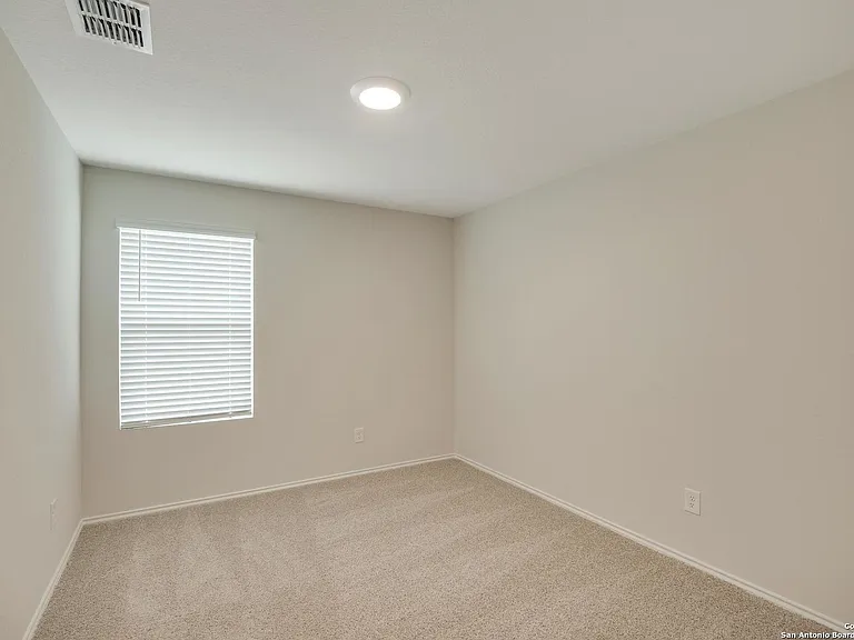 728 Armadillo Dr — Photo 20