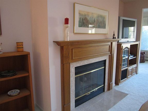 3rd image of 1624 N Golf Gln Unit H