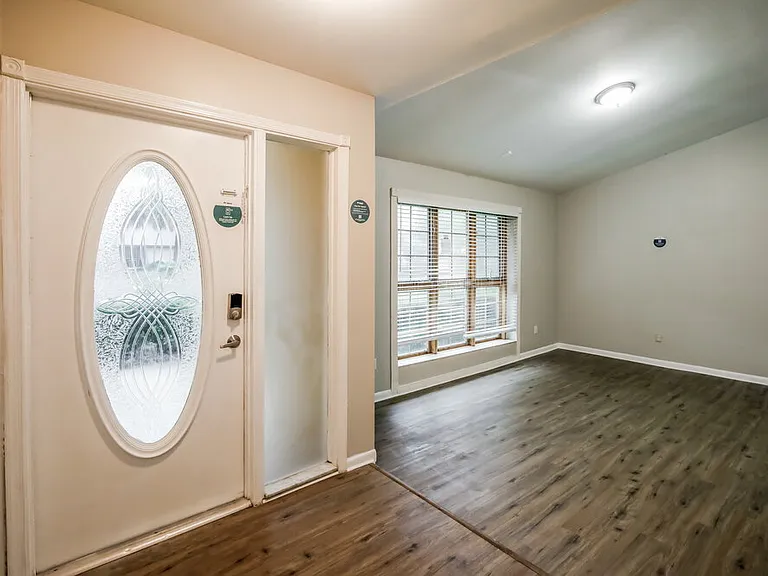 3701 NW 7th Ct — Photo 3