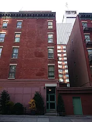 498 West 55th Street in Hell&#39;s Kitchen