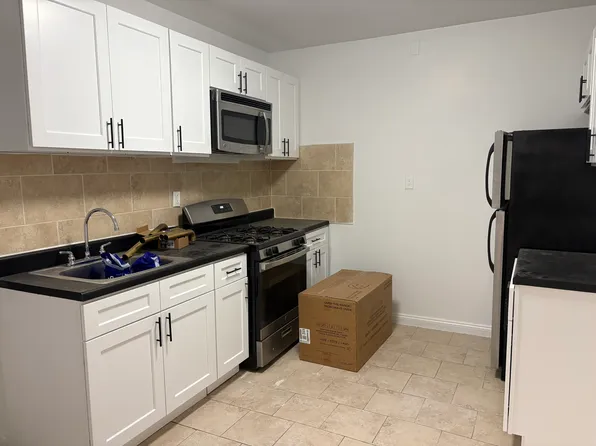 (undisclosed Address), Yonkers, NY 10704