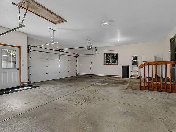 5th image of 21602 Fireside Ct