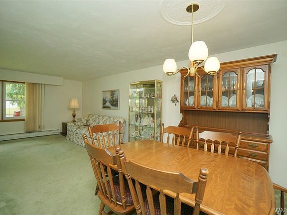 4th image of 91 Cranwood Dr
