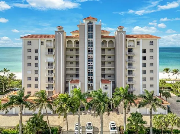 9577 Gulf Shore DR #704, NAPLES, FL 34108