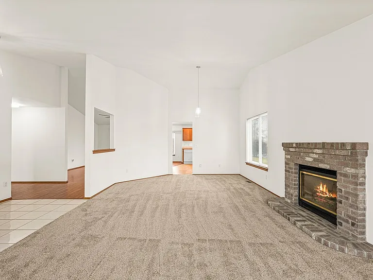 1224 143rd St E — Photo 9
