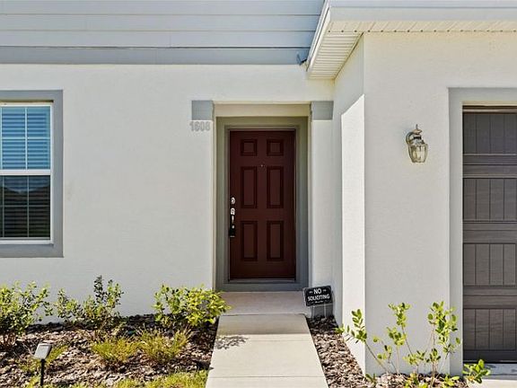 5th image of 1608 Aspen Ave