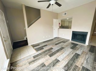 8648 Village Of Fondren Dr, Houston, TX 77071