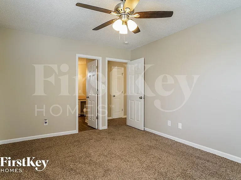 408 Indian Hill Rd — Photo 10