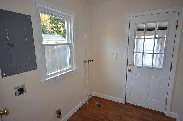 2622 Fairland St — Photo 11