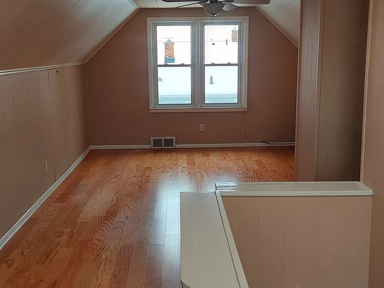 534 Ardmore Dr — Photo 8