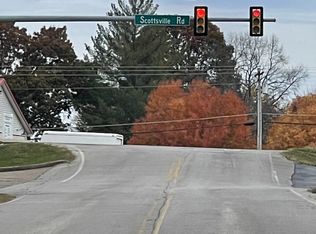 1000 Sycamore St, Lafayette, TN 37083