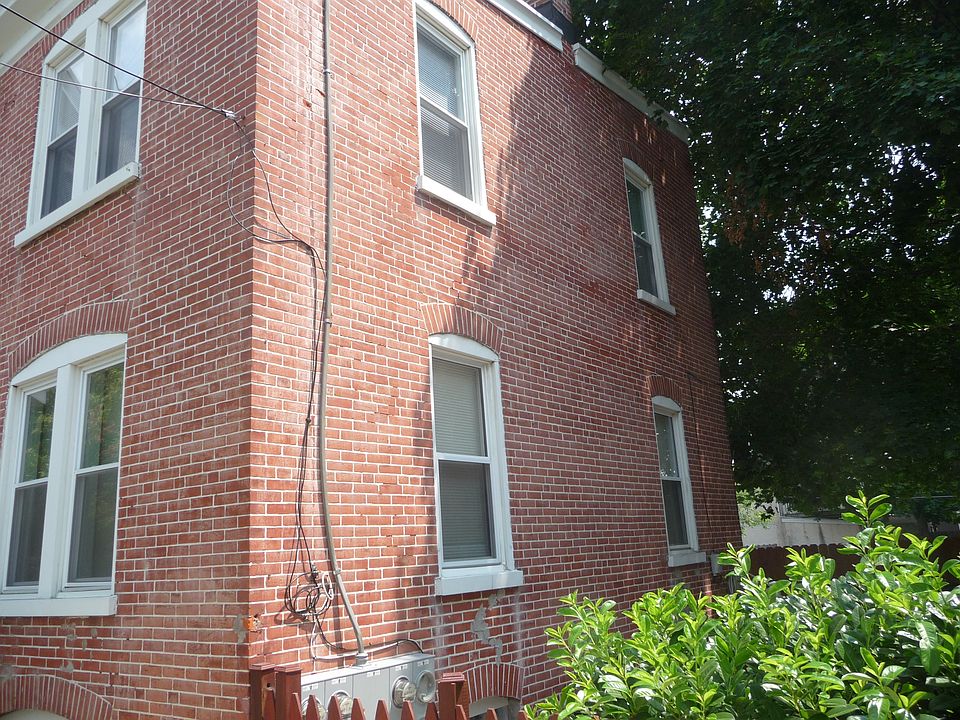 2nd image of 1724 N Union St