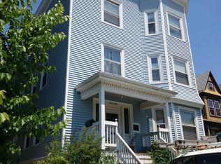 41 Robinson St, Dorchester, MA 02122