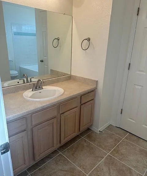 8124 Oakdale Pl NW — Photo 17