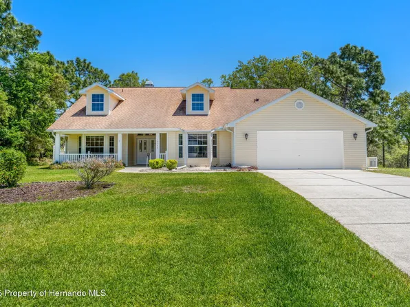 10540 Noddy Tern Rd, Weeki Wachee, FL 34613