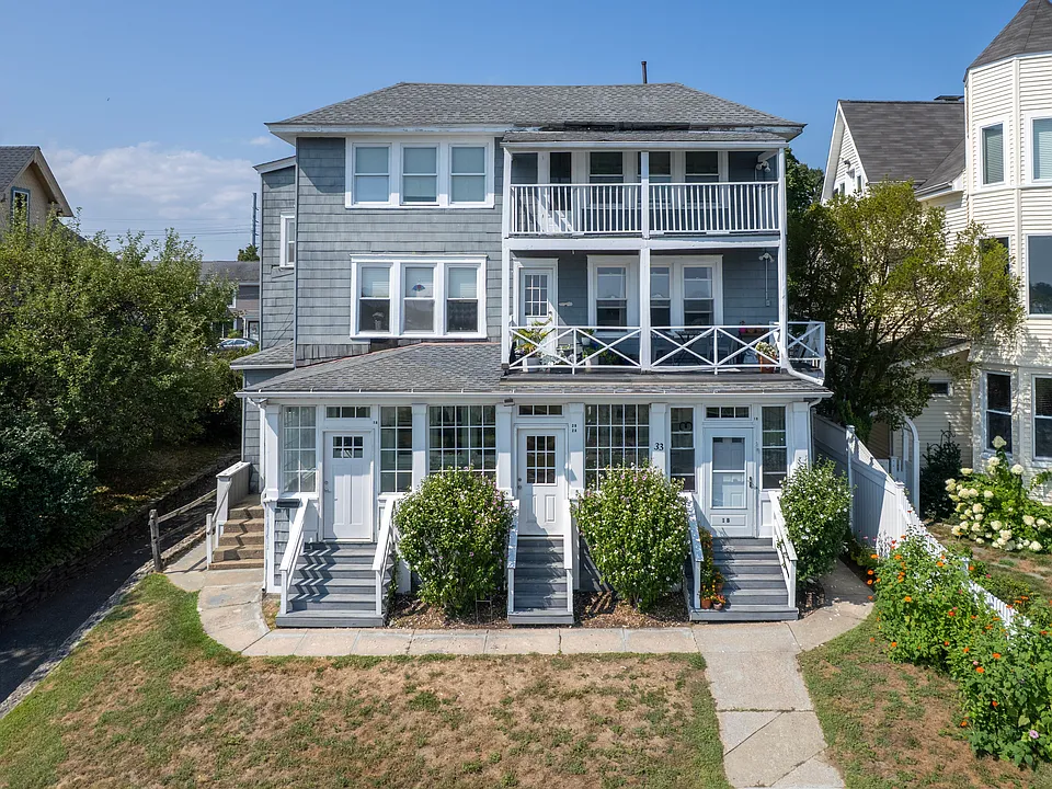 33 Seaview Ave #1B