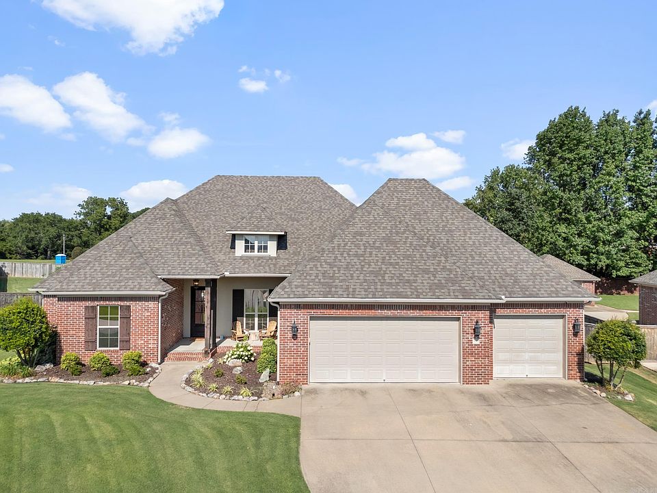 1st image of 250 Rosslyn Chapel Dr