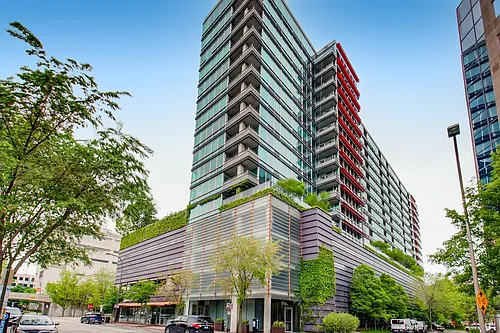800 Elgin Rd Photo 1