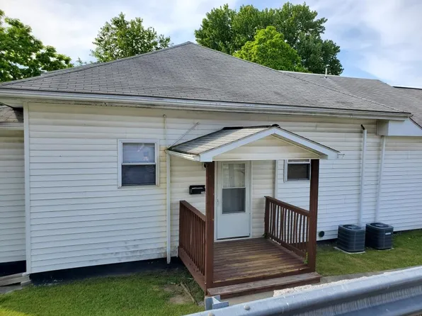 224C Central Ave, Oak Hill, WV 25901