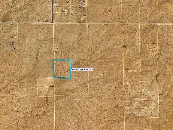 3rd image of E 230th St