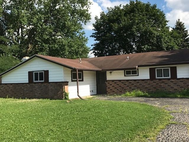 1st image of 121 Fairwood Dr