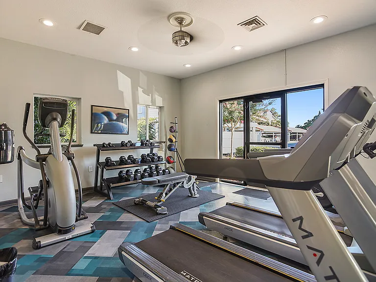 Foothill - Twin Creeks Condos — Photo 15