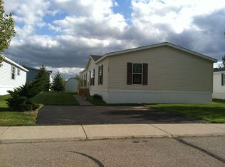 163 Shummard Br, Fenton, MI 48430