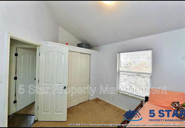 10937 Northview Dr — Photo 37
