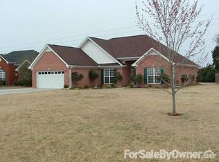 1601 Lake Manor Dr SE, Decatur, AL 35603