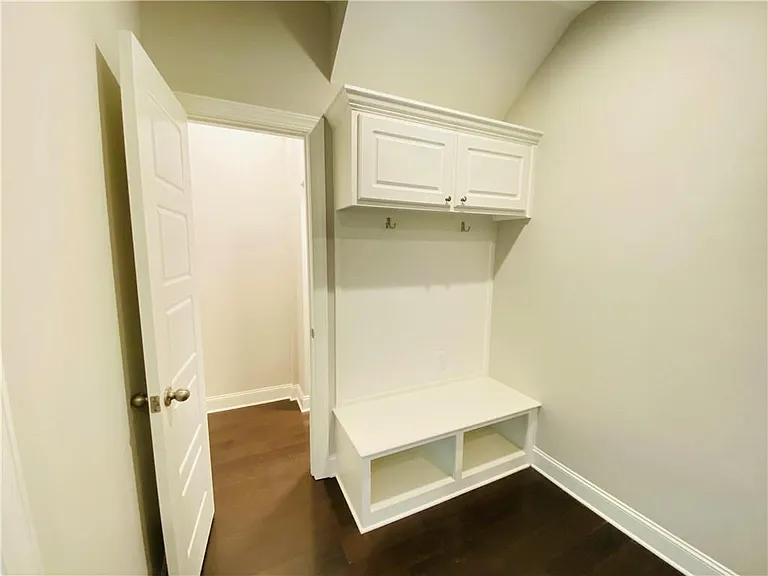 1815 Hislop Ln #8 — Photo 30