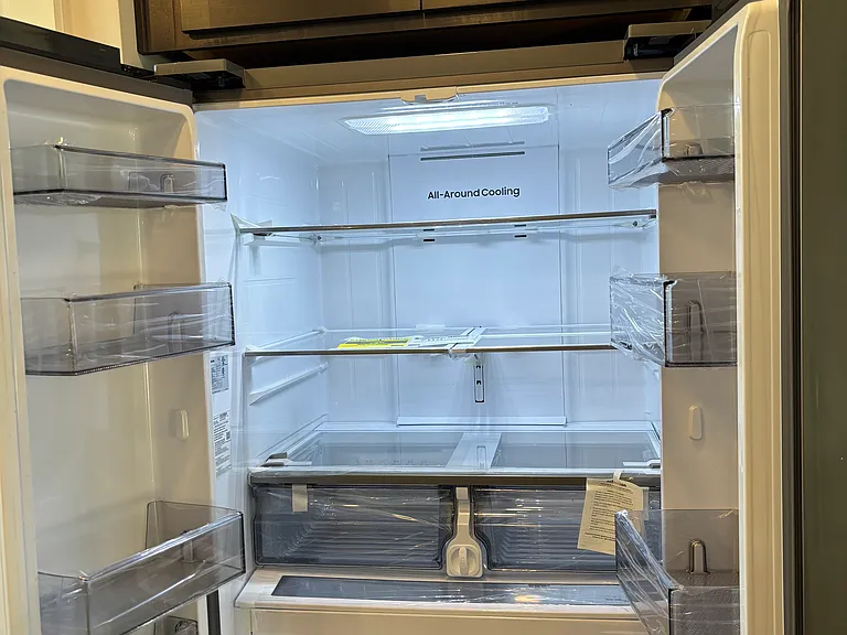 ** NEW APPLIANCES ** 
32 cu. ft. Mega Capacity French door Refrigerator