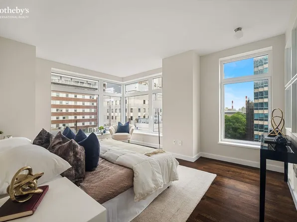 400 East 67th Street 10D image 3 of 16