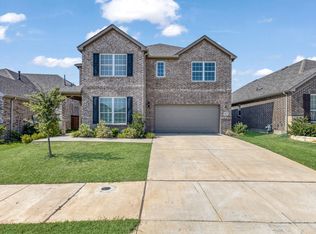 9520 Trailway Dr, Oak Pt, TX 75068