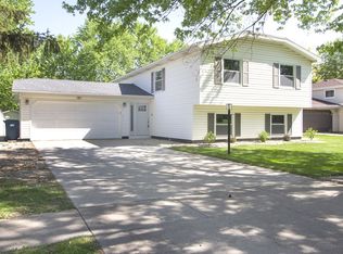 181 Kathy Dr, Bourbonnais, IL 60914